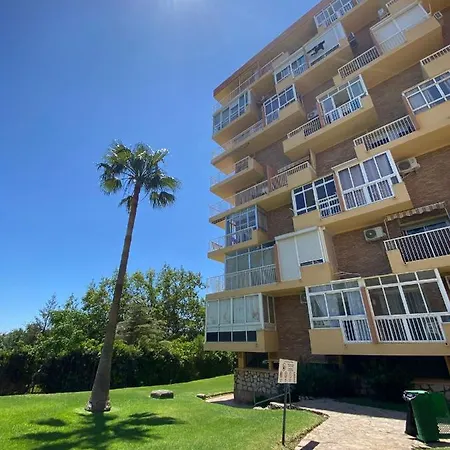 Con Espectacular Vista, Piscinas, Recep 24 Hs Benalmadena