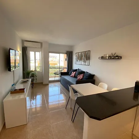 Con Espectacular Vista, Piscinas, Recep 24 Hs *